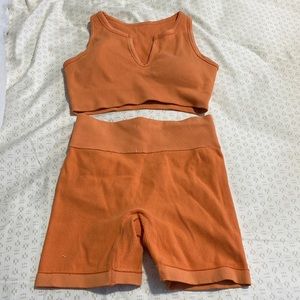 Matching Orange Set ( WILL REMOVE SOON, ITEM NOT SELLING)